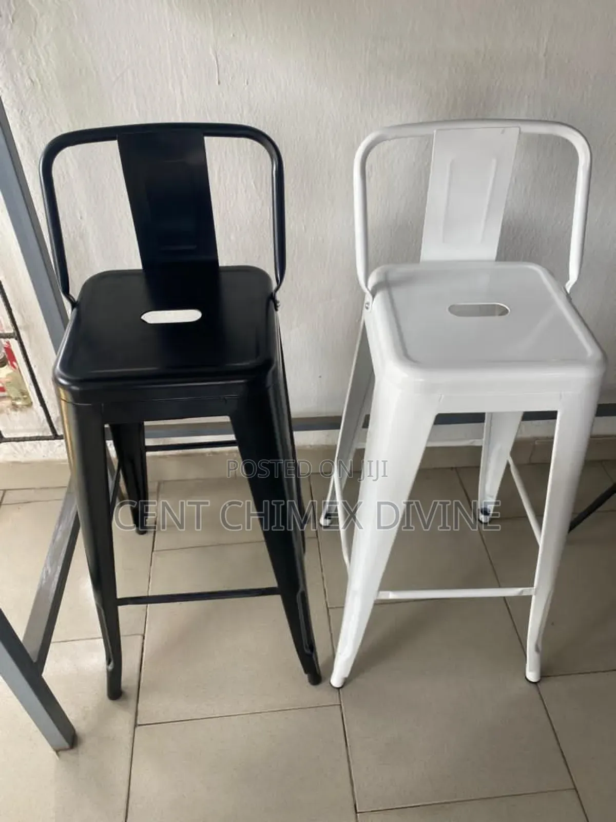 White/Black Minimalist High Chair