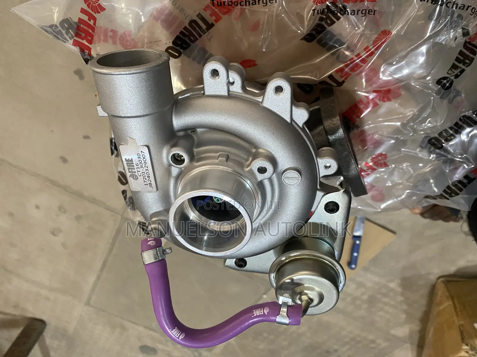 17201-30080,17201-30120 Turbocharger Toyota Hiace 2tr 2kd Hilux Prado