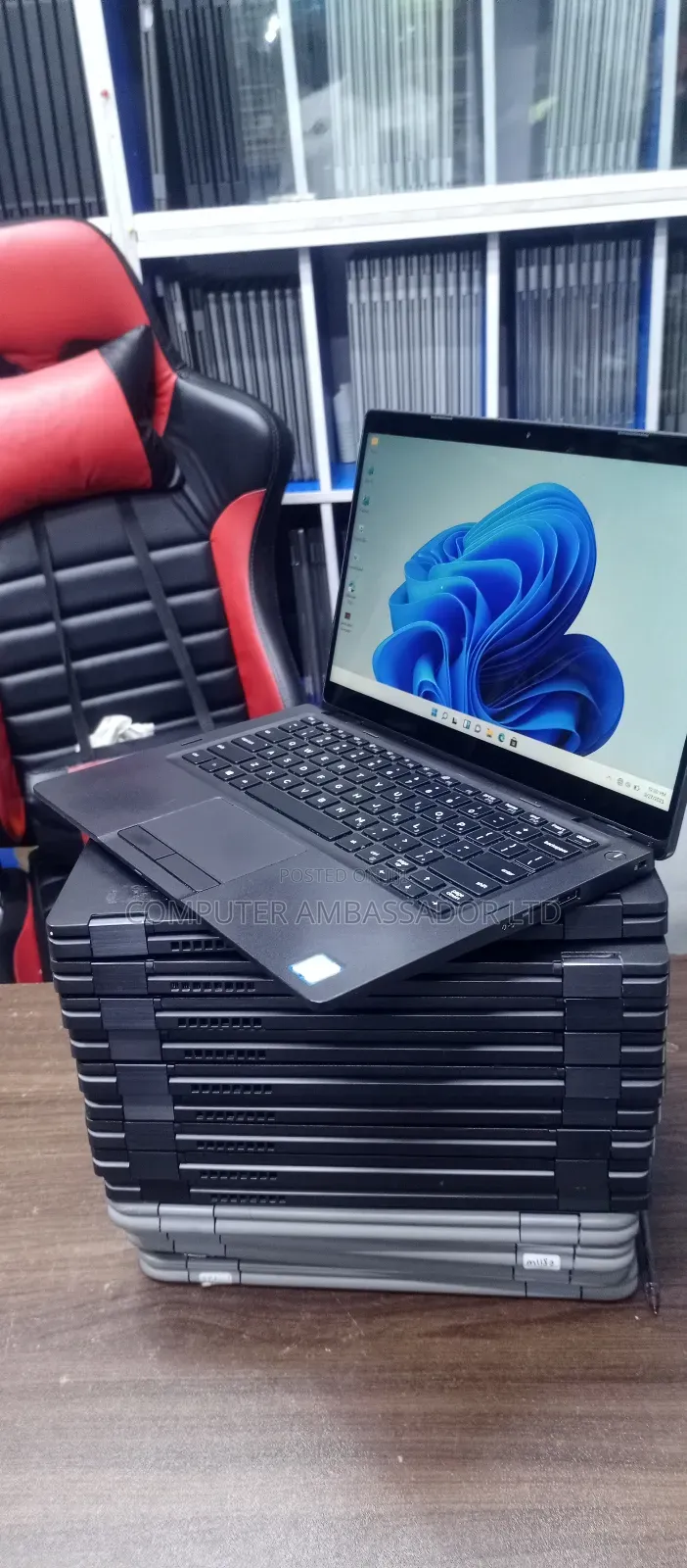 Laptop Dell Latitude 5300 16GB Intel Core I7 SSD 256GB