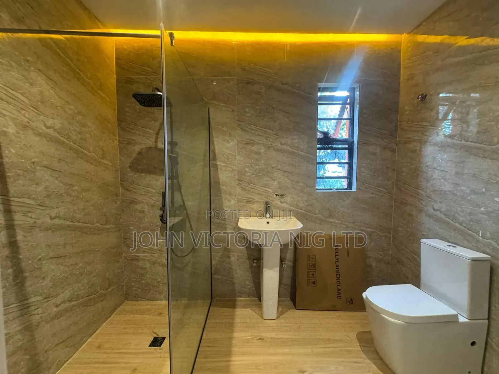 Furnished 5bdrm Duplex in Millennium Estate, Millenuim/UPS for sale
