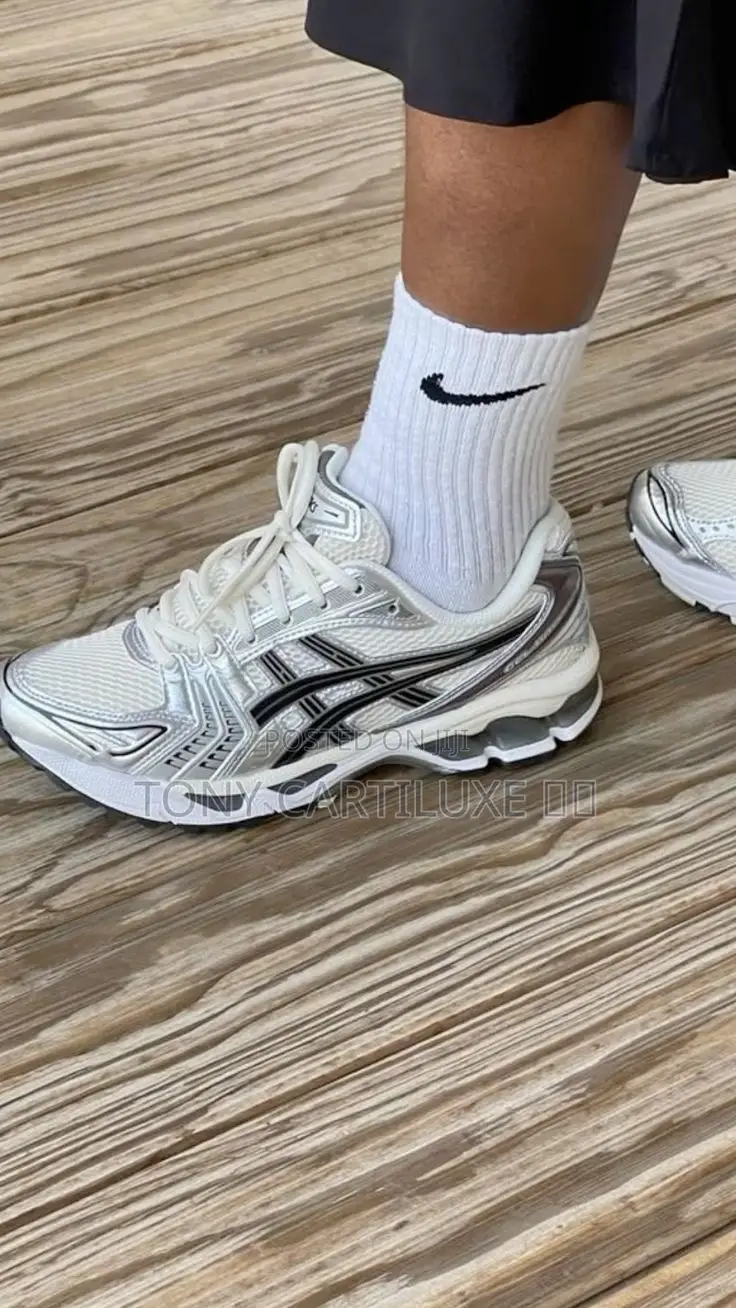 Original Asics Gel-Kayano 14 ‘Arctic Sky’*
