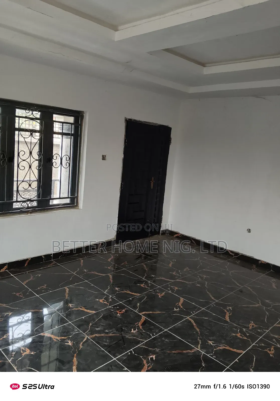 3bdrm Block of Flats in Atere Estate, Oluyole for sale
