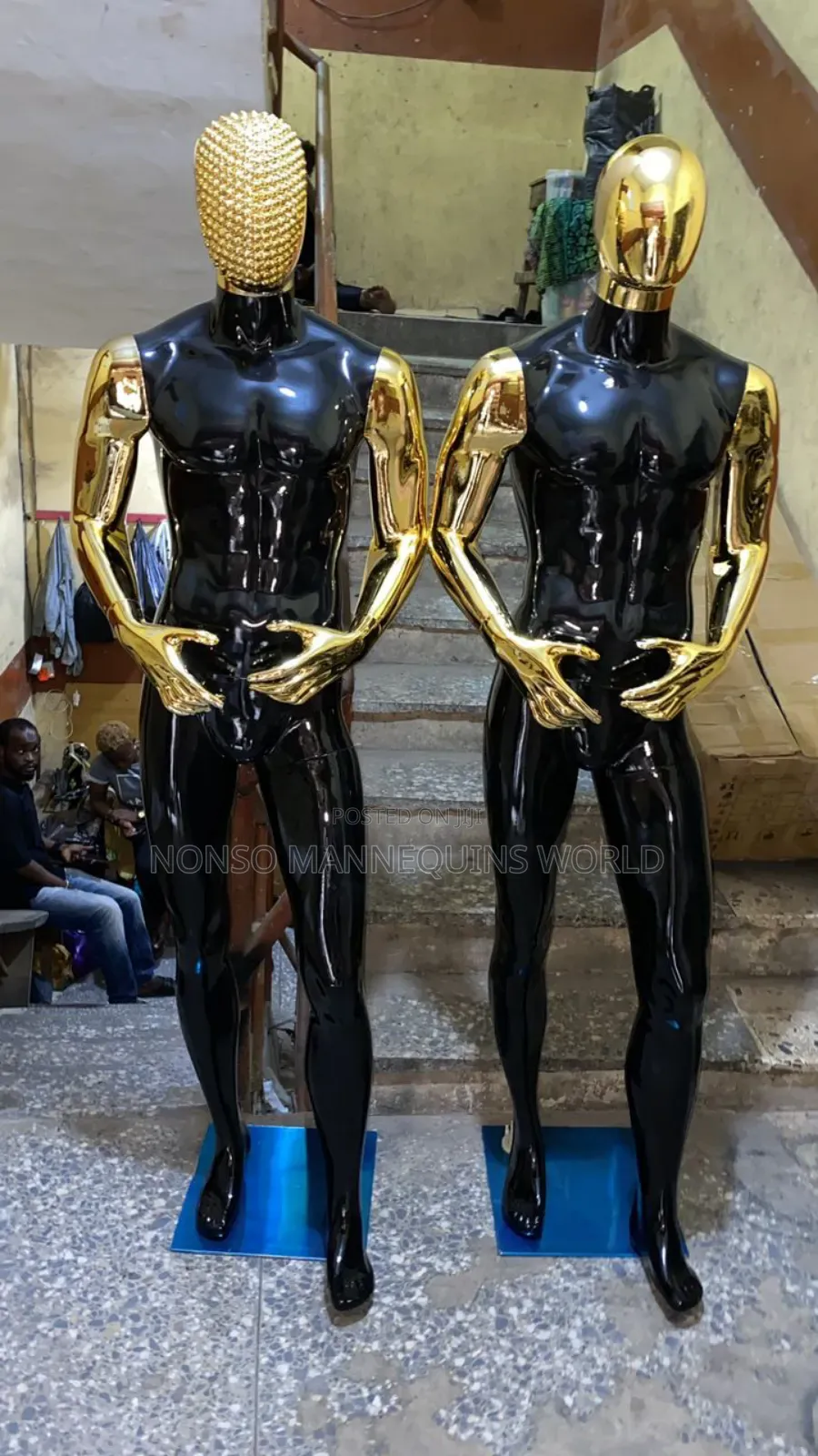 Black And Gold Male Chrome Mannequins