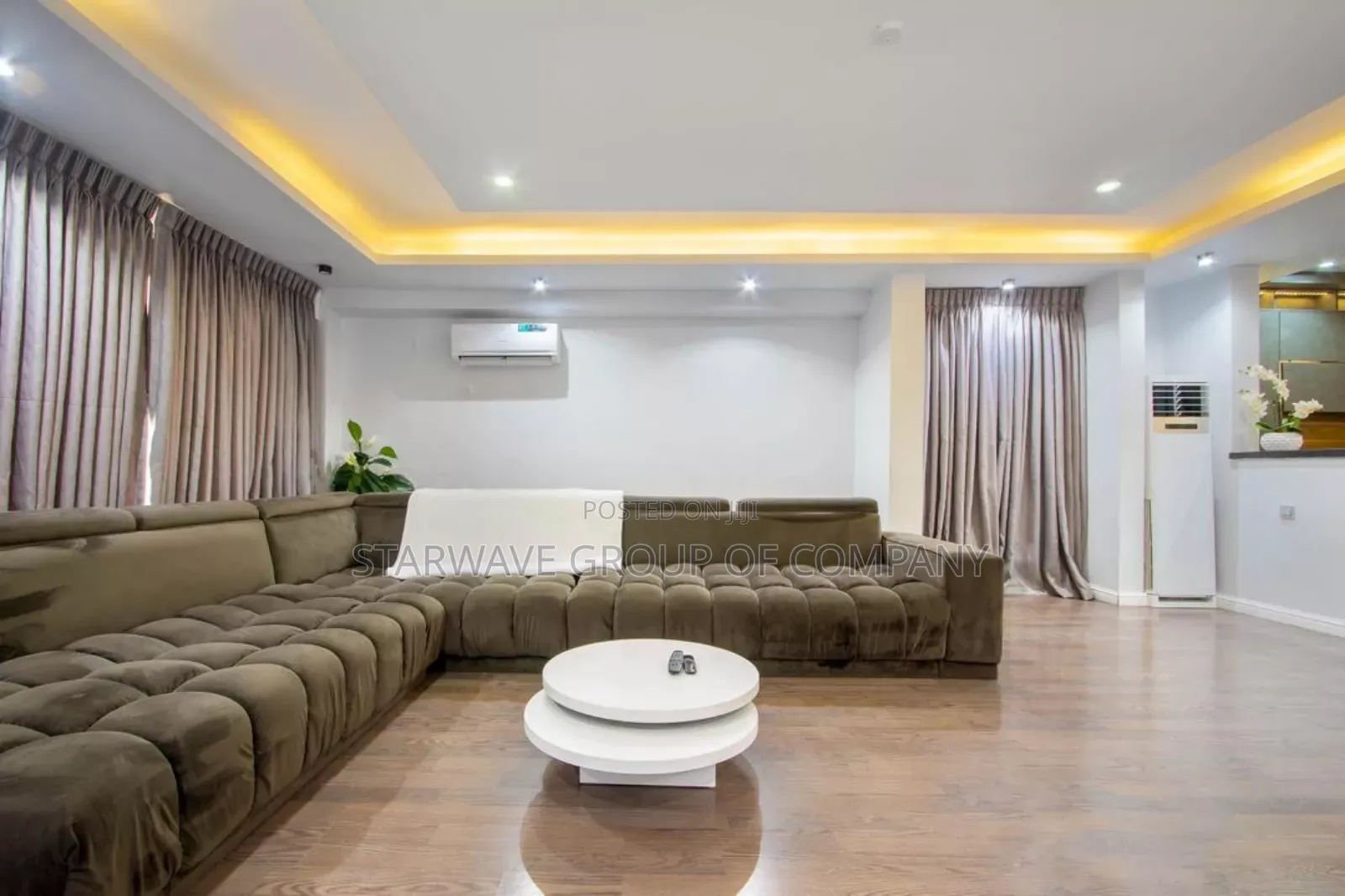 3 Bedroom Waterfront Luxury Apartment