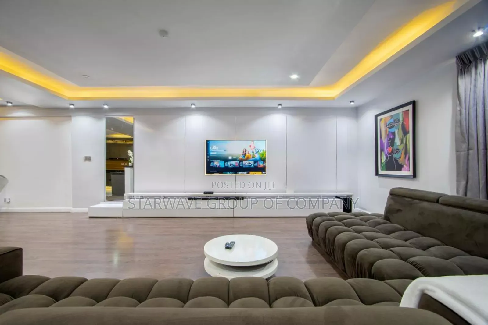 3 Bedroom Waterfront Luxury Apartment