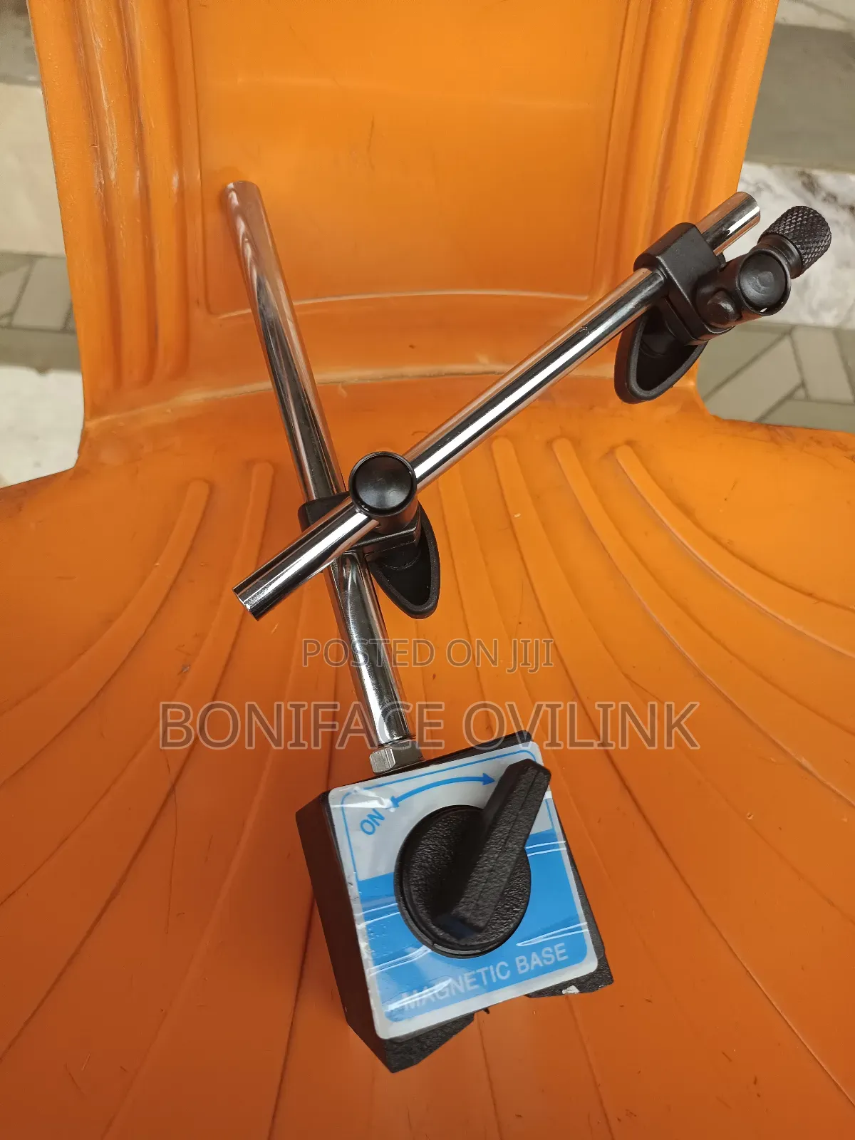 Magnetic Base Holder