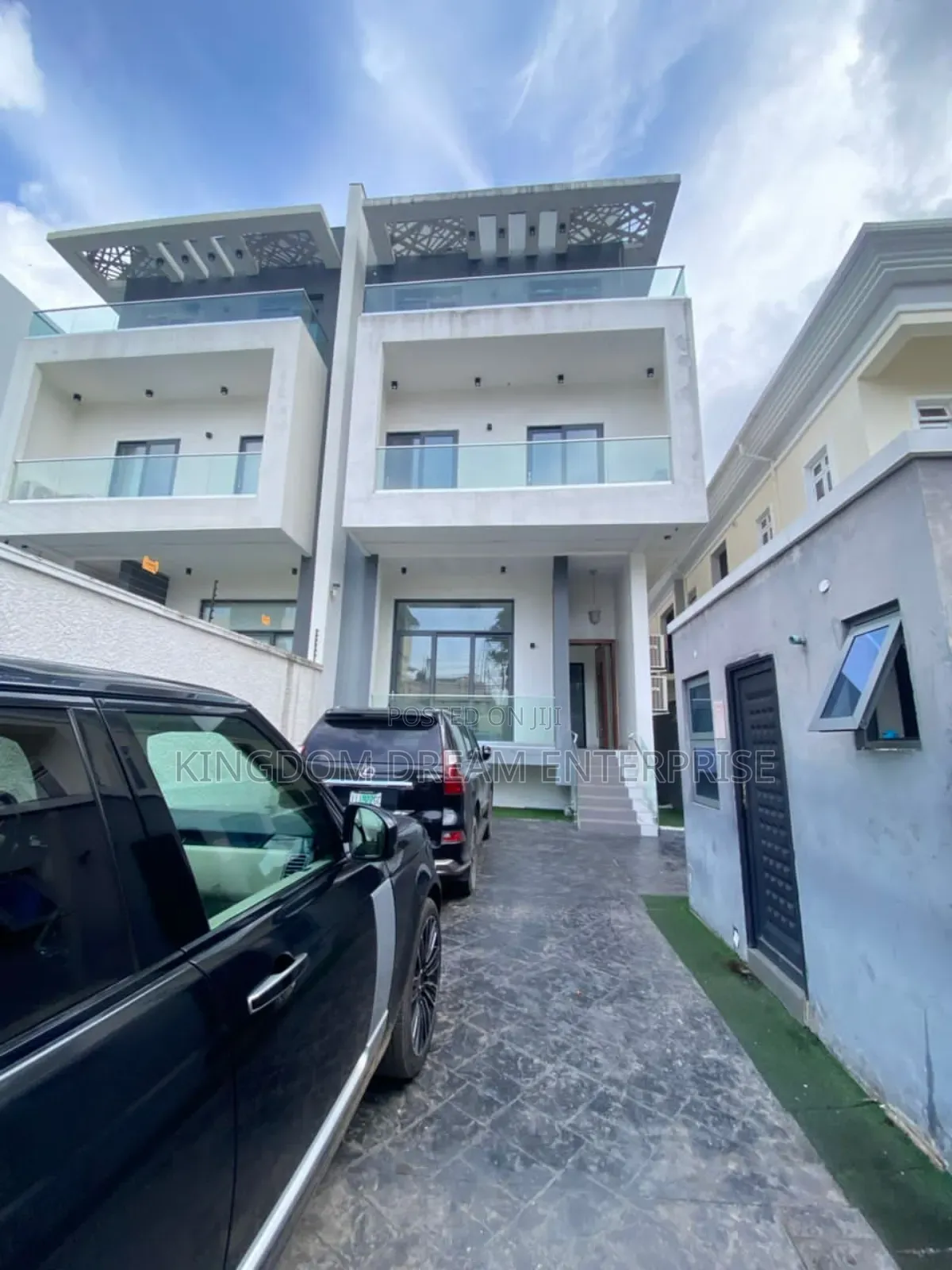 5bdrm Duplex in Old Ikoyi Lagos for sale