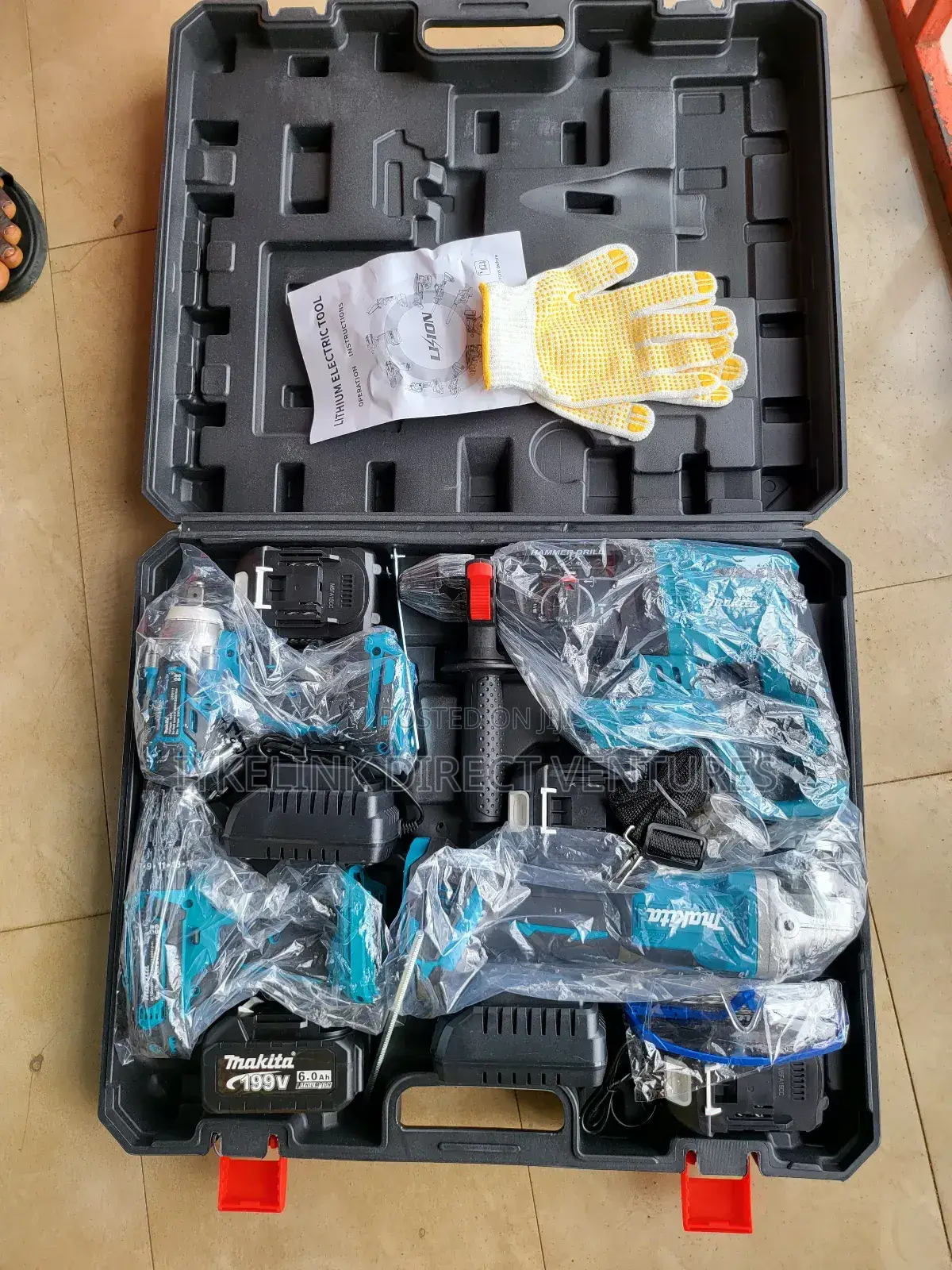 Makita Cordless 4-in-1 Tools Box Set