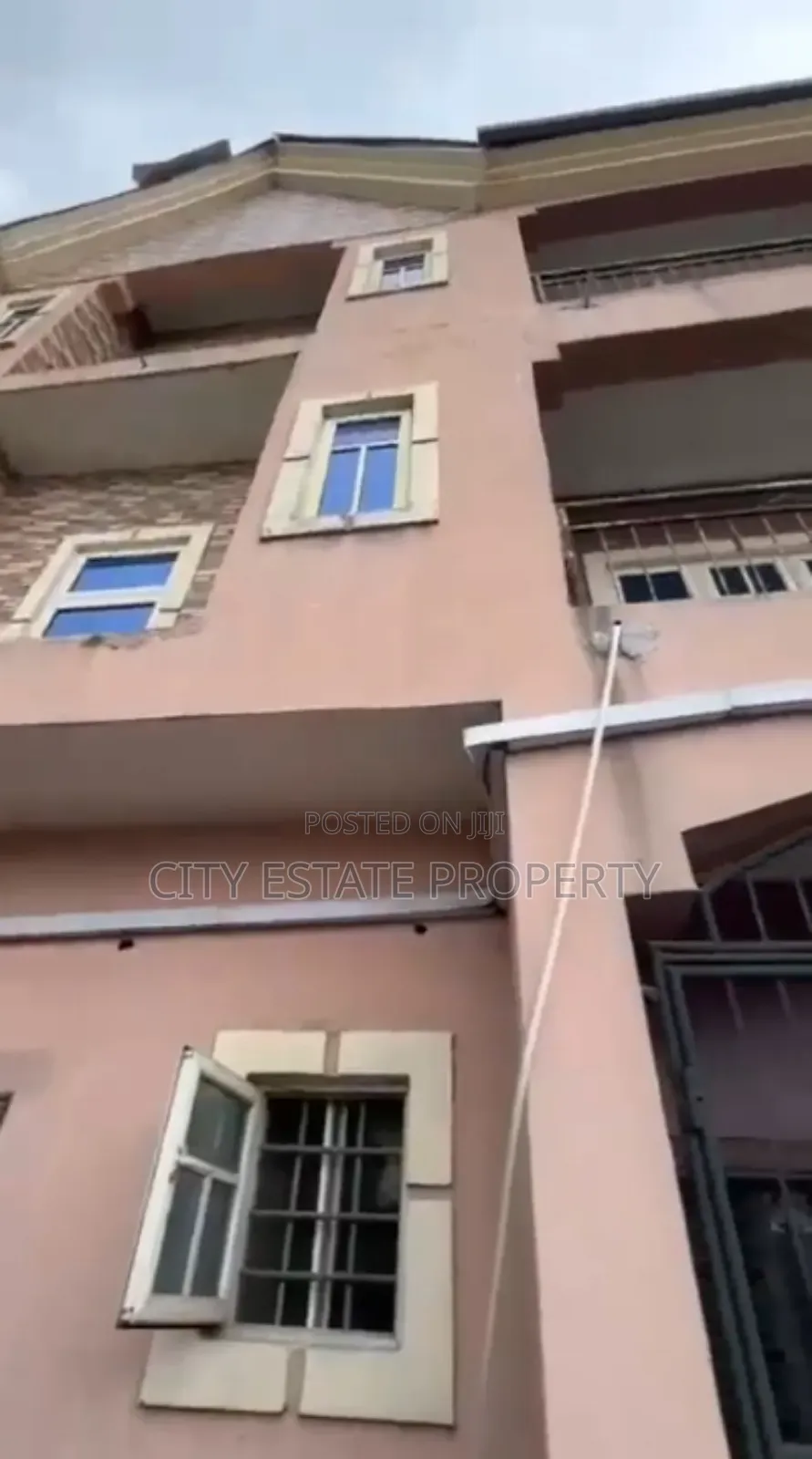 12bdrm Block of Flats in Adageorge, Port-Harcourt for sale