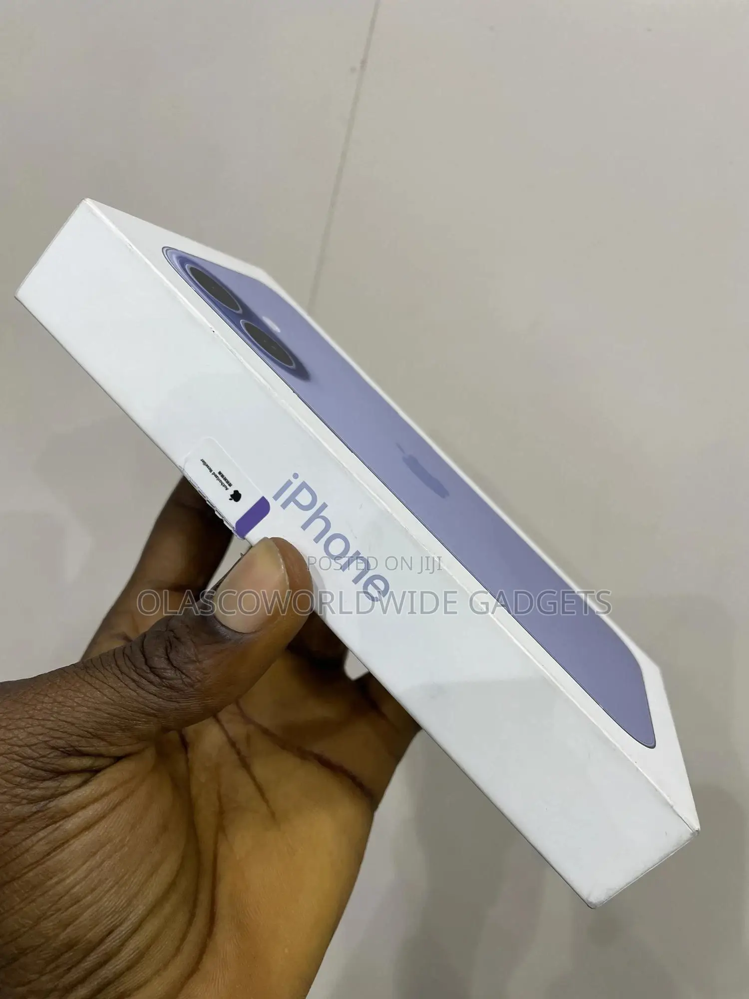 New Apple iPhone 17 256 GB Blue