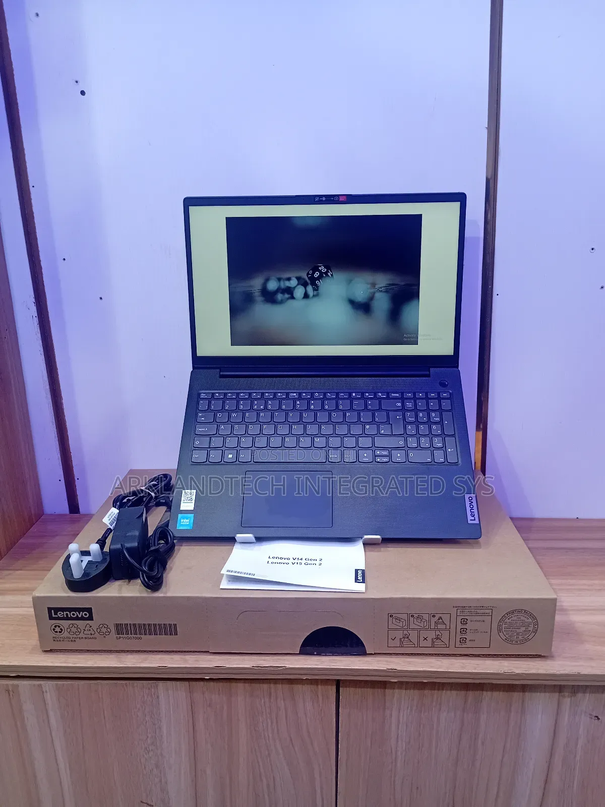 New Laptop Lenovo Ideapad 3 8GB Intel Celeron SSD 256GB