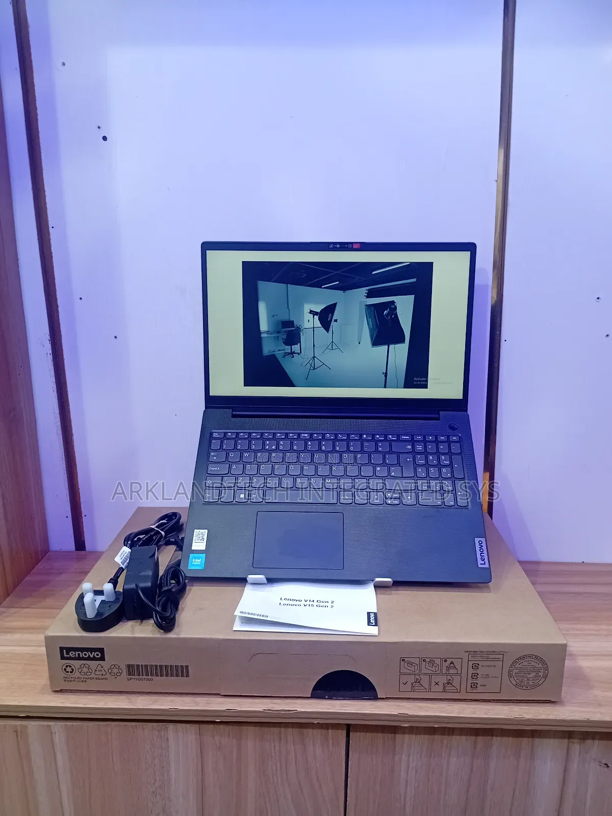 New Laptop Lenovo IdeaPad 1 8GB Intel Celeron SSD 256GB