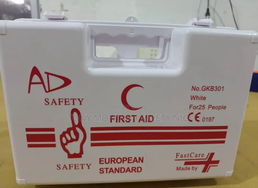 25 Person First Aid Box