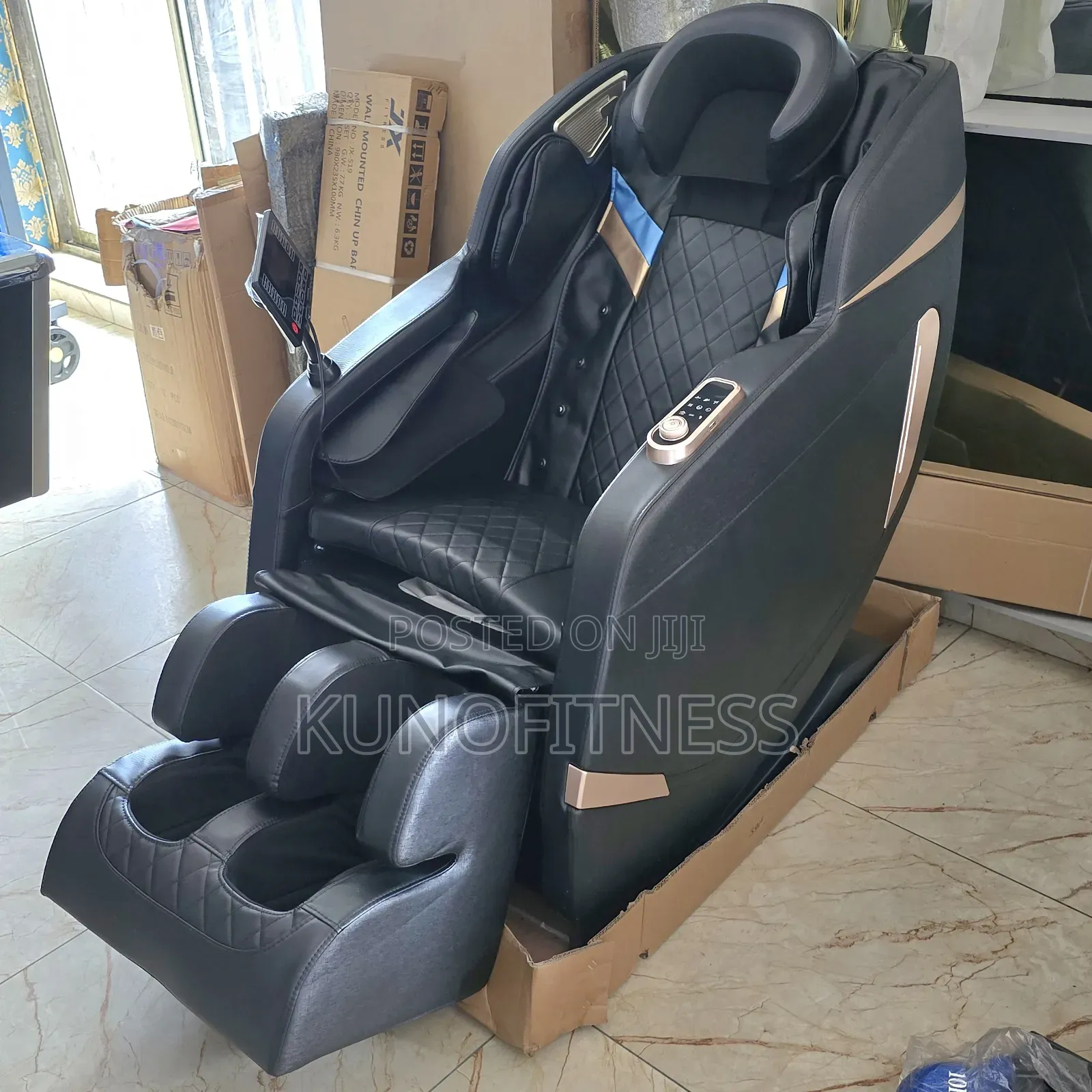Luxury Massage Chair - Full Body Shiatsu Heat - Brand New