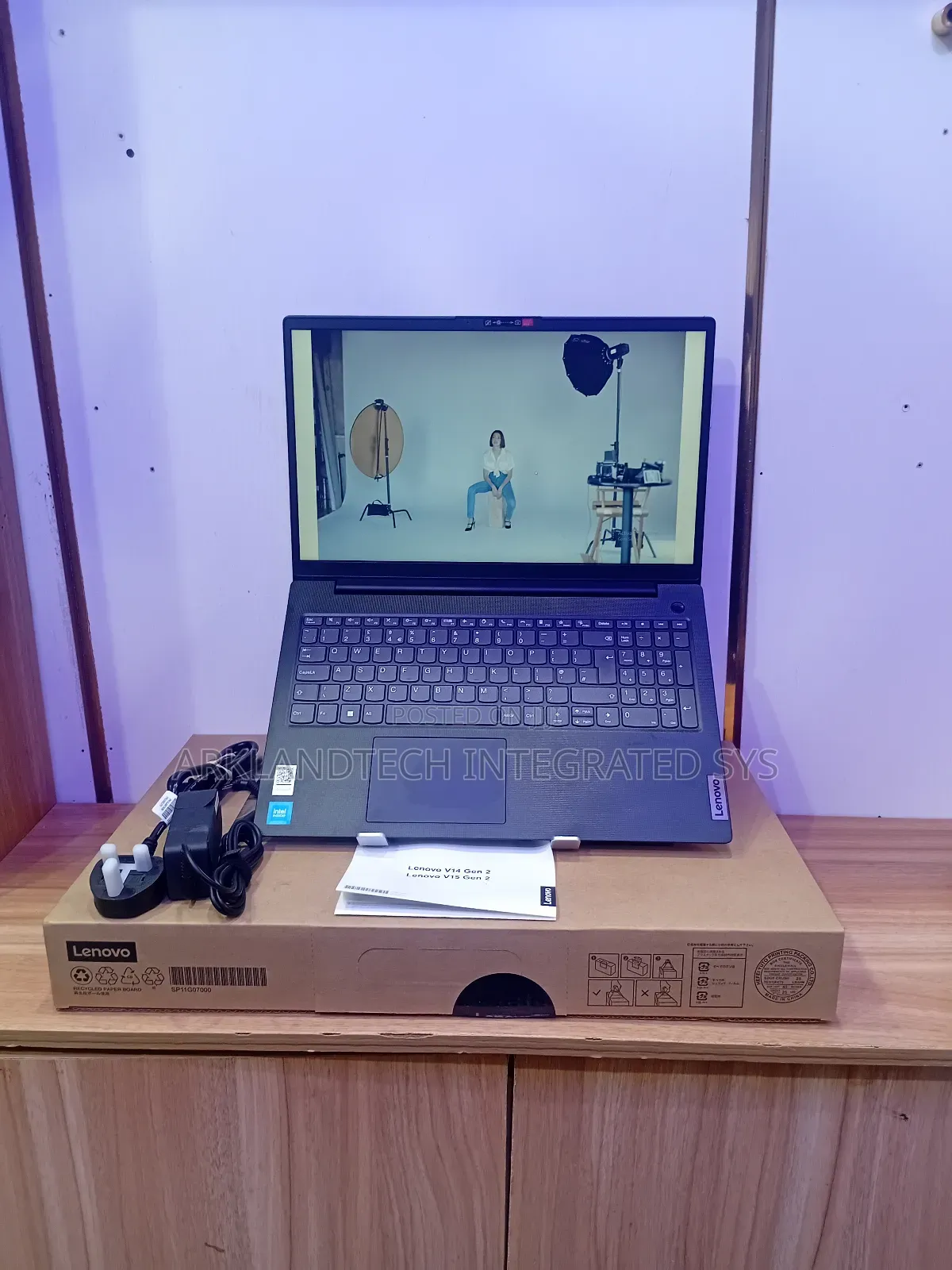 New Laptop Lenovo IdeaPad 120S 8GB Intel Celeron SSD 256GB