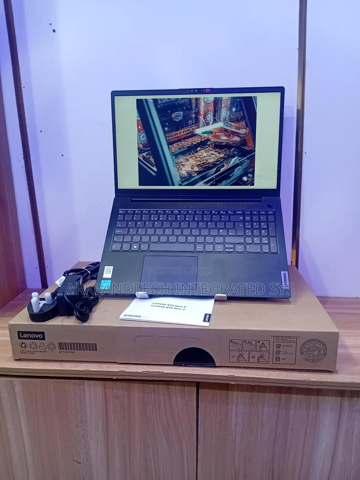 New Laptop Lenovo IdeaPad 310 8GB Intel Celeron SSD 256GB