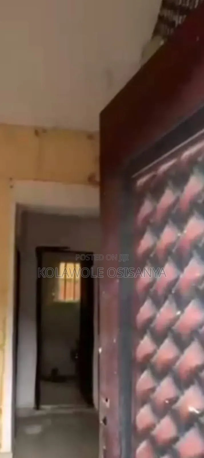 Mini Flat in Egan for rent