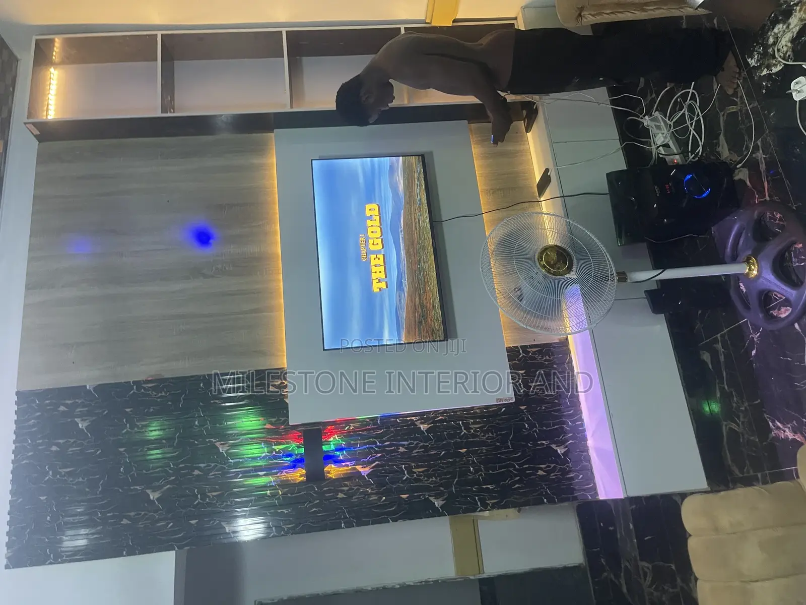 Streamlined Tv Console Design Comprising Flutter Panels , Open Shelves