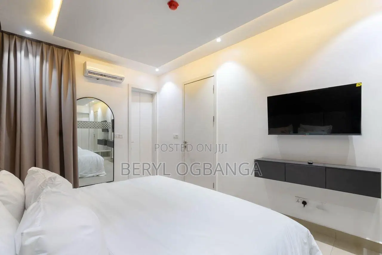 Beautiful and Luxurious 2 Bedroom Apartment