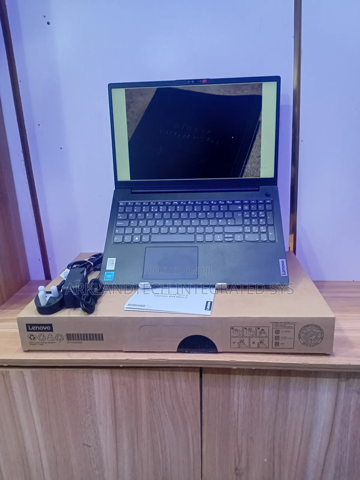 New Laptop Lenovo IdeaPad 320S 8GB Intel Celeron SSD 256GB