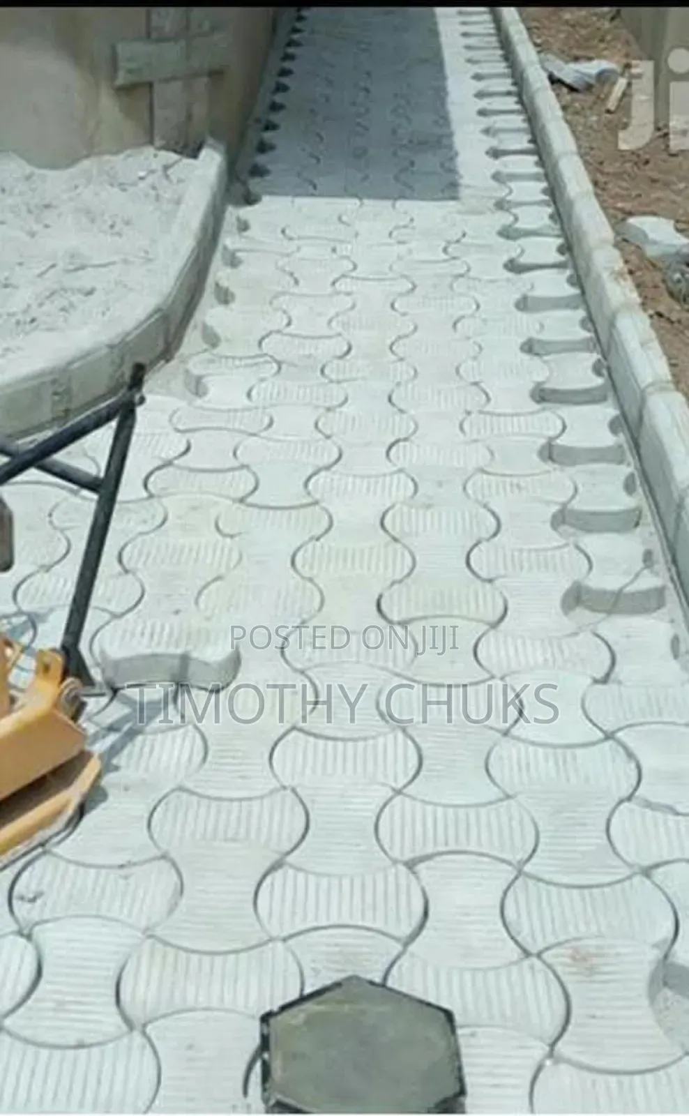 One Nation Interlock Stone