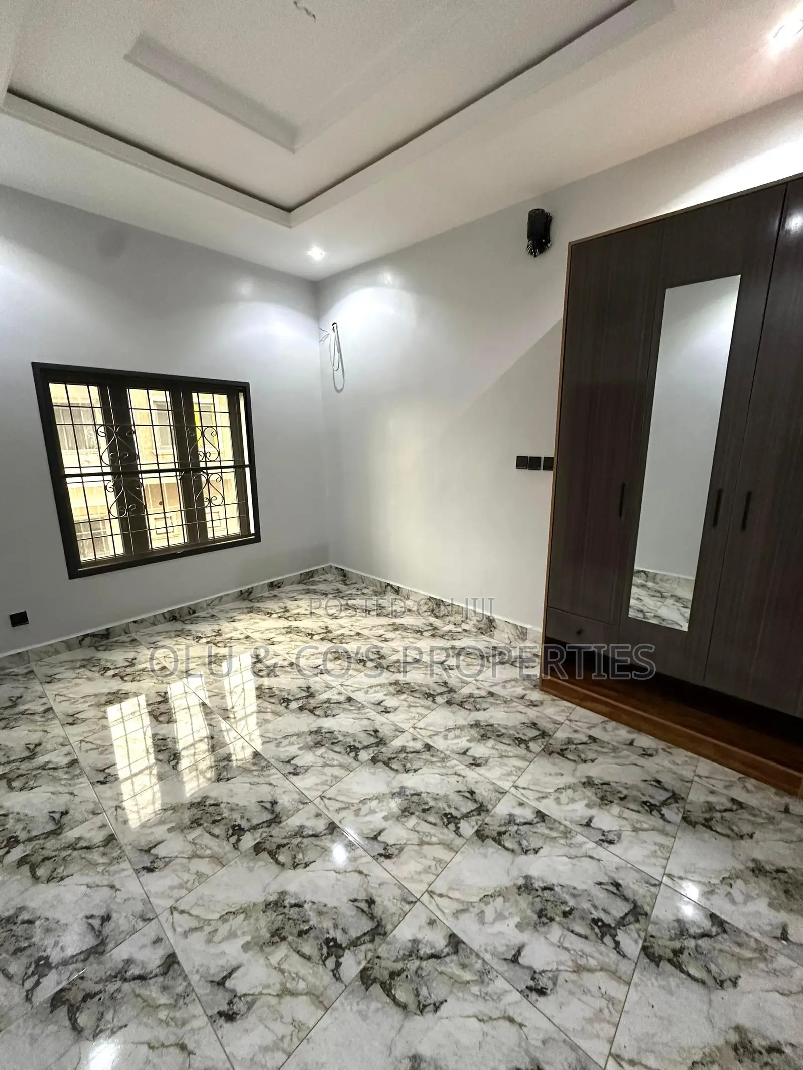 4bdrm Duplex in Life Camp for rent