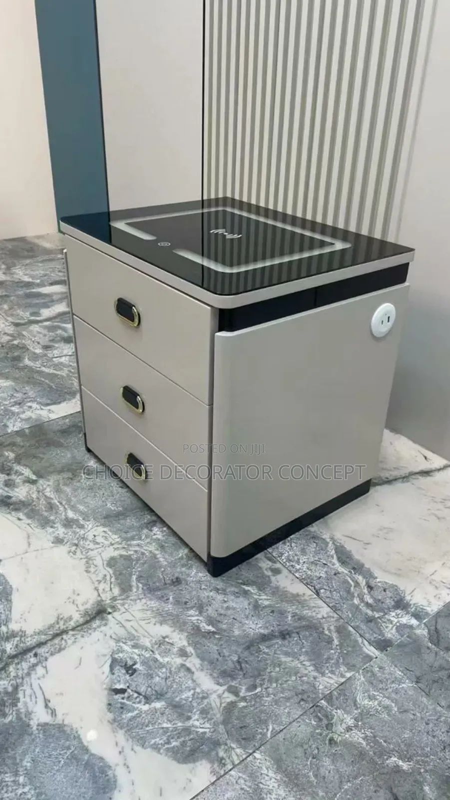 Smart Bedside Cabinet With Wireless Charging Usb Ports – 3 Drawers*