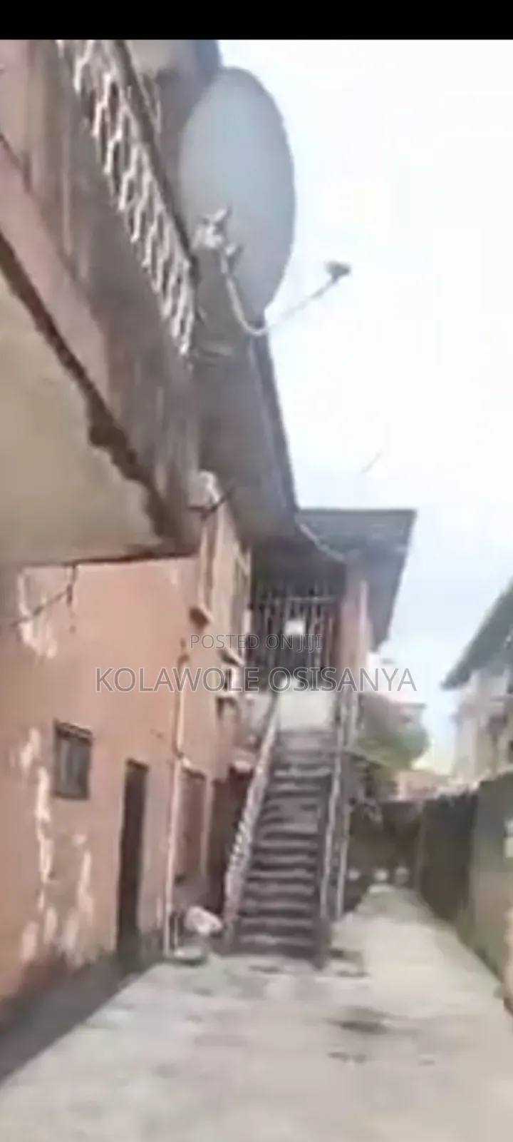 5bdrm Block of Flats in Surulere for sale