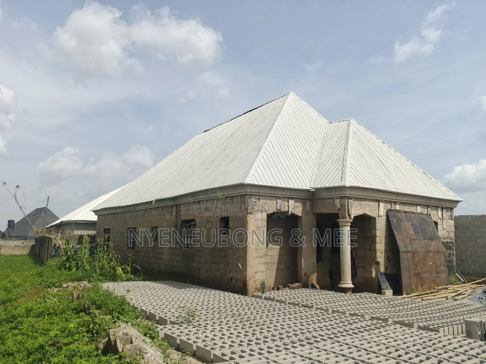 3bdrm Bungalow in Karu for sale