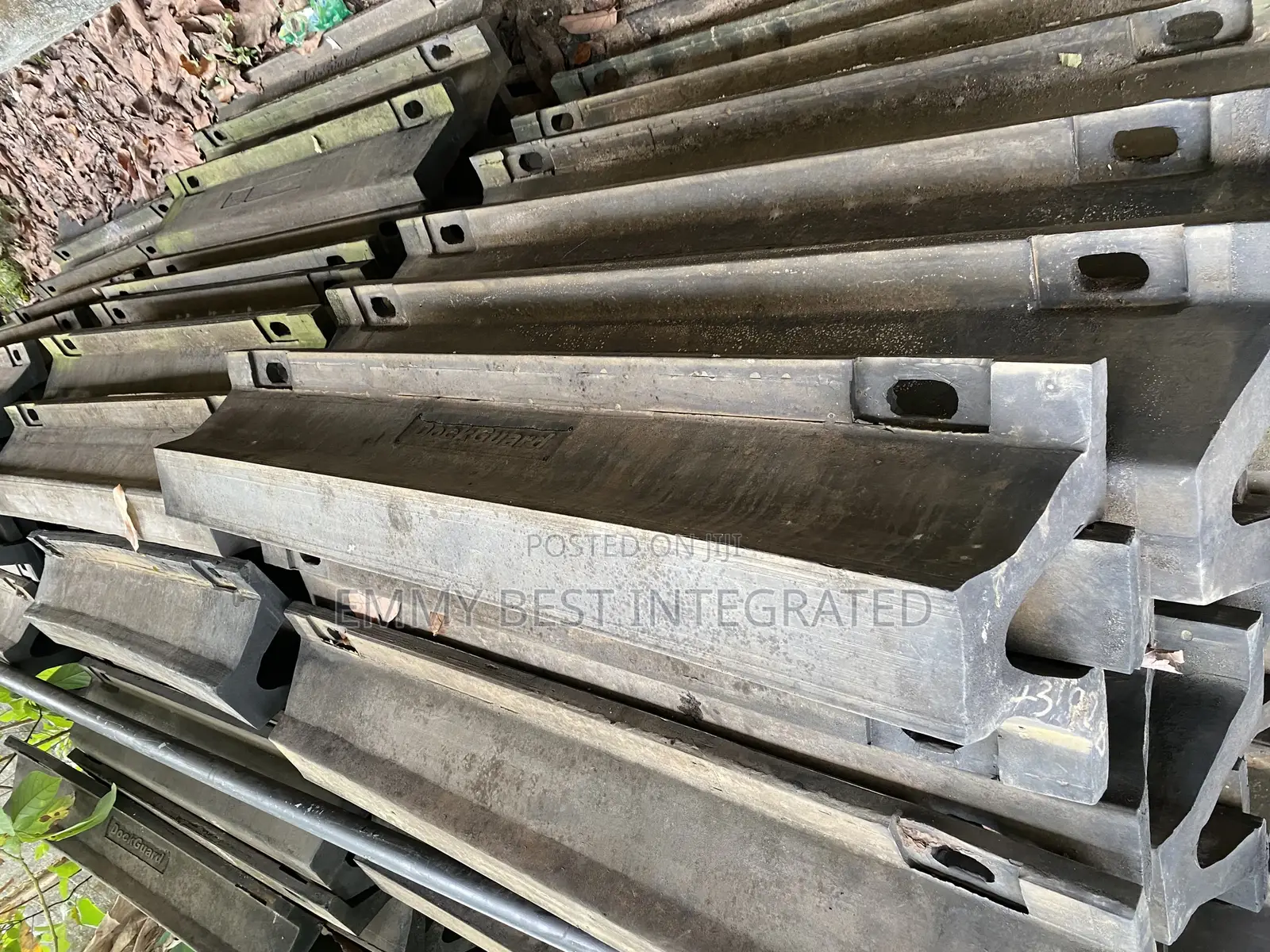 V-Type Rubber Dock Fenders