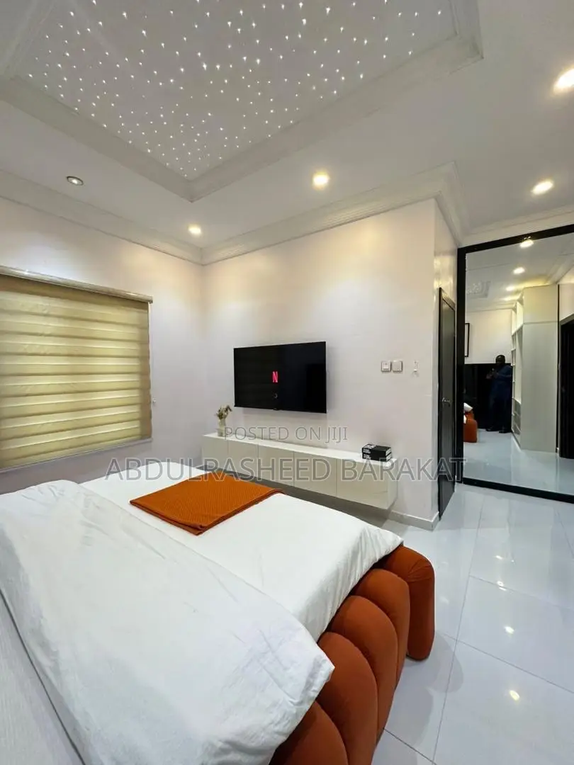 Aesthetically Pleasing Studio Apartment