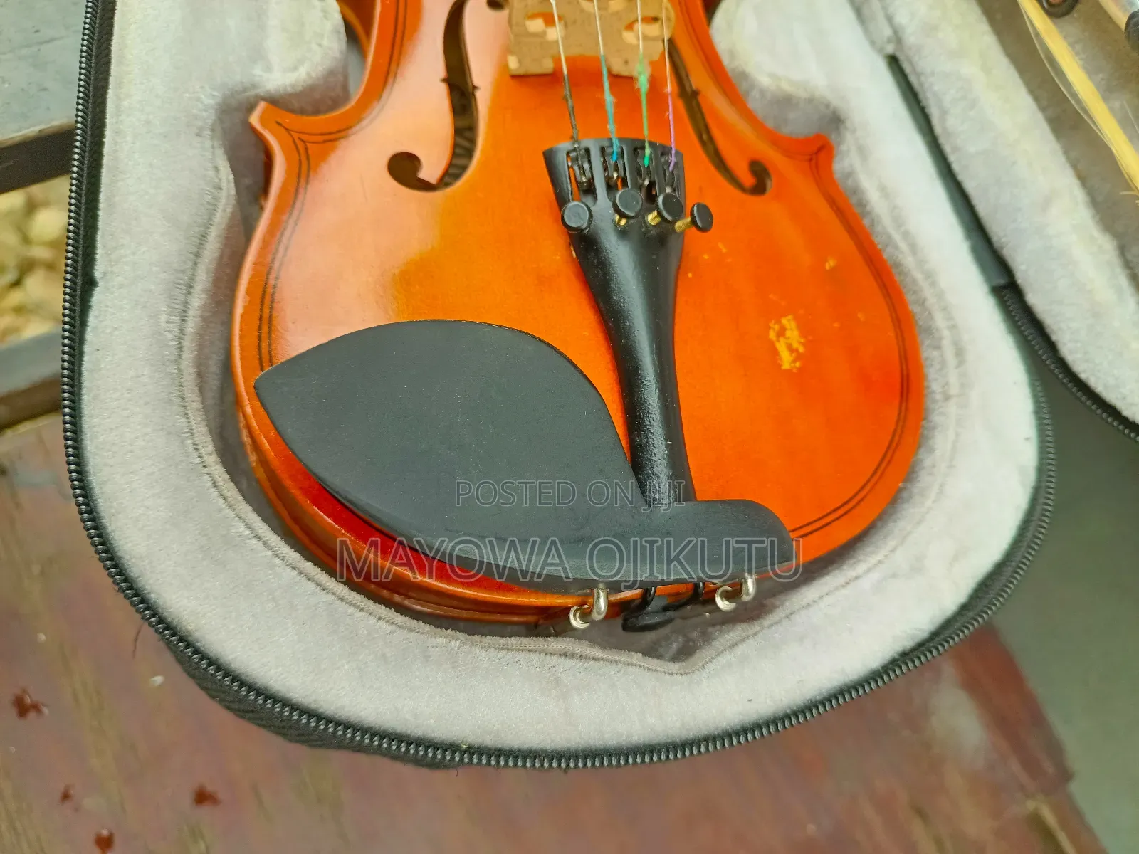 Ebony Violin Chin Rests With Black Hardware 1/4, 3/4, 4/4