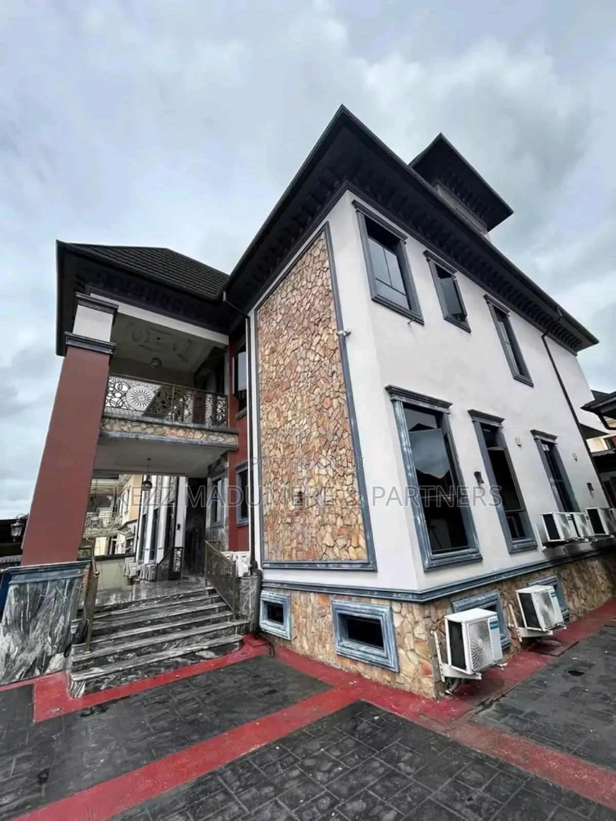 5bdrm House in Nafbase Harmony for sale