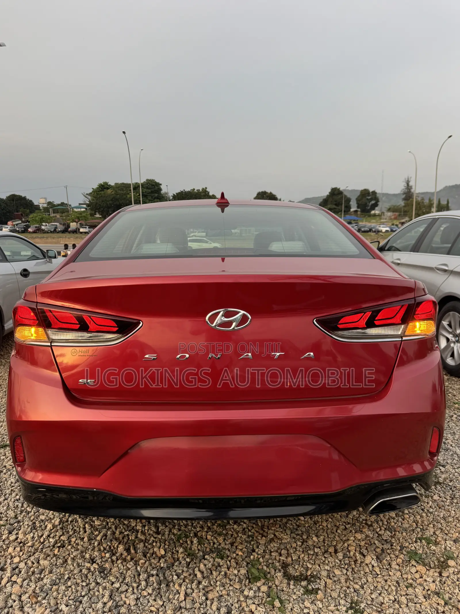 Hyundai Sonata SE 2019 Red
