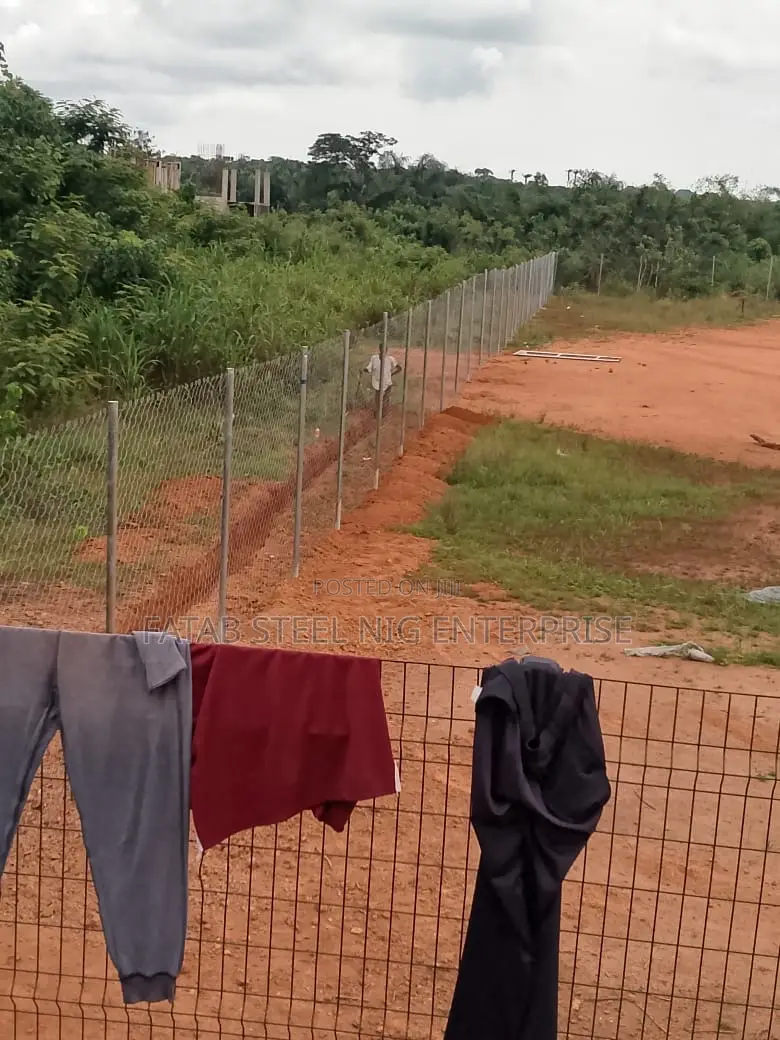 Chainlink Perimeter Fencing 8ft Height