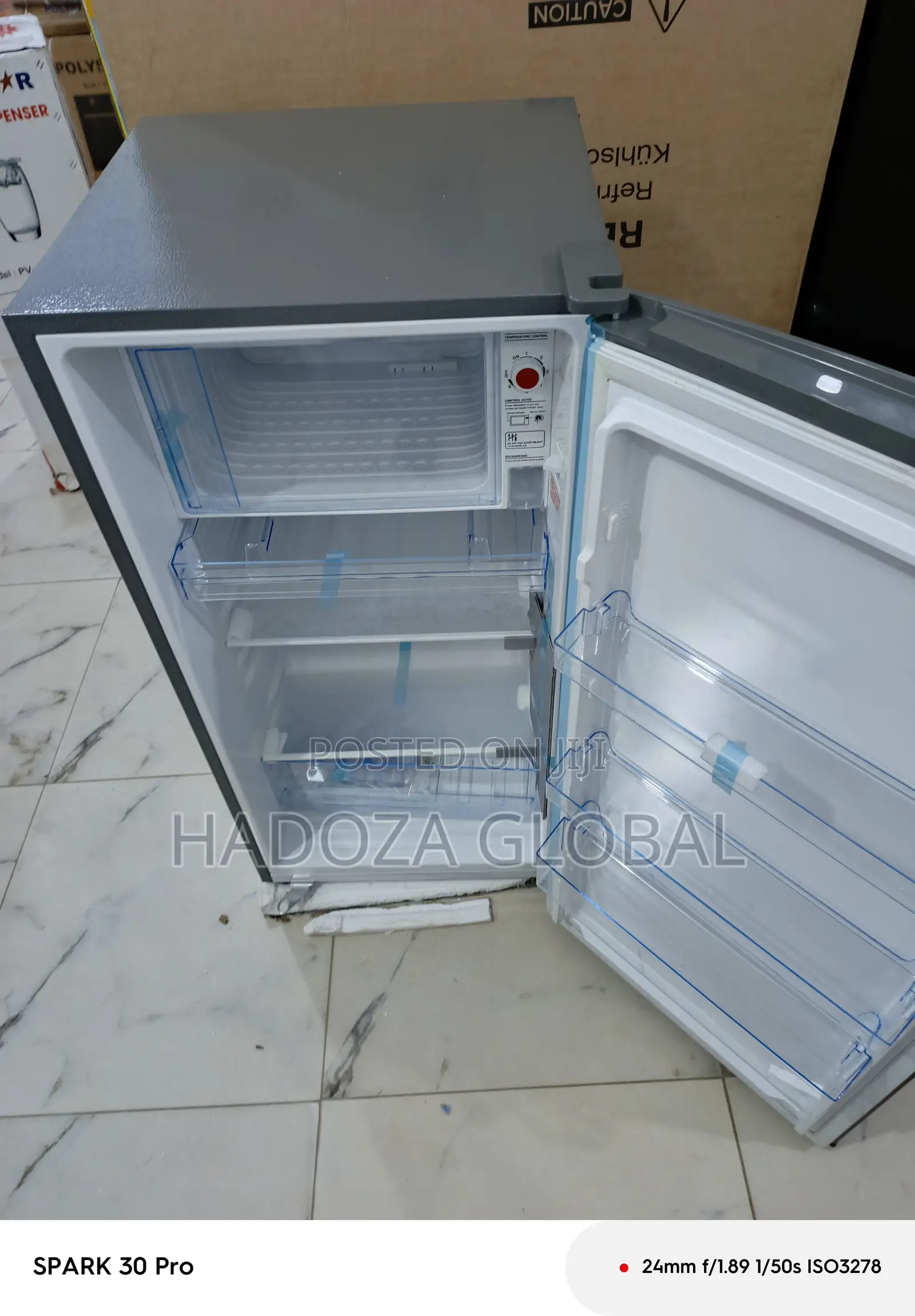 Skyrun 160l Fridge Ideal For Hostel Or Room