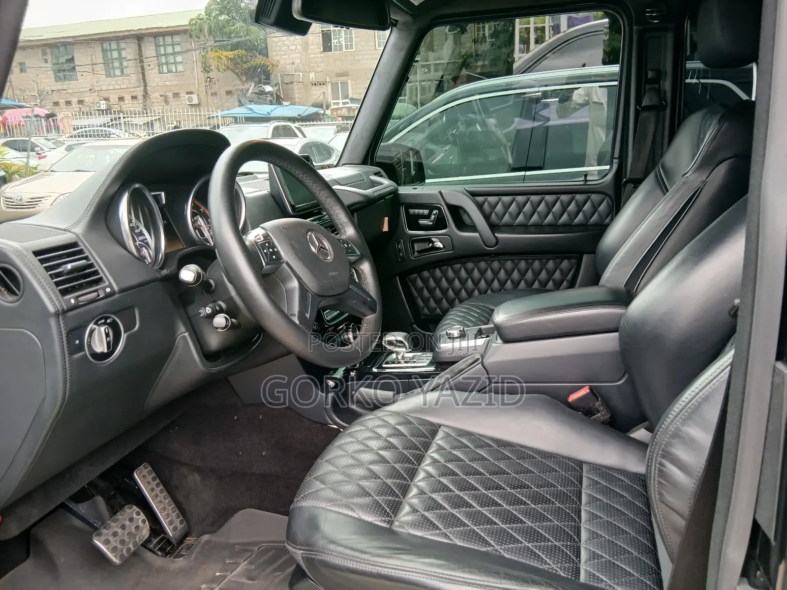 Mercedes-Benz G-Class G63 AMG 4dr SUV 4WD (5.5L 8cyl Turbo 7A) 2014