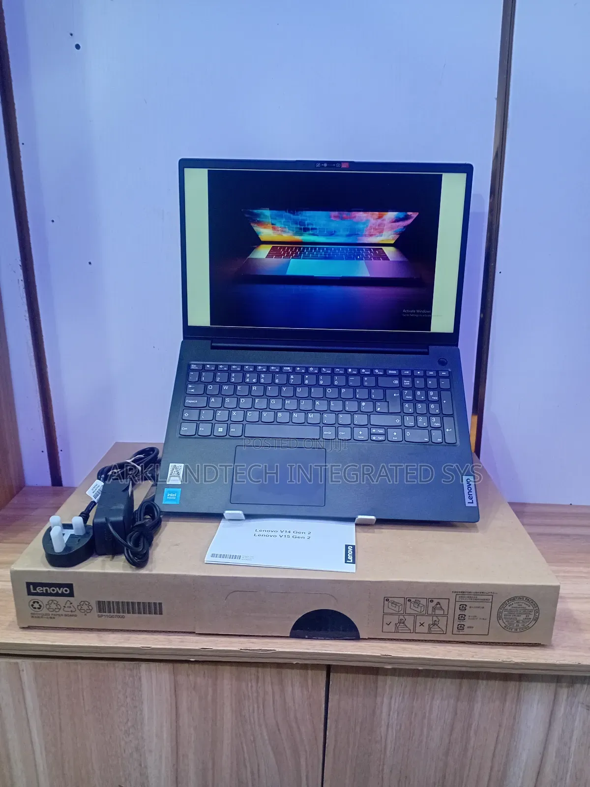 New Laptop Lenovo IdeaPad 330C 8GB Intel Celeron SSD 512GB