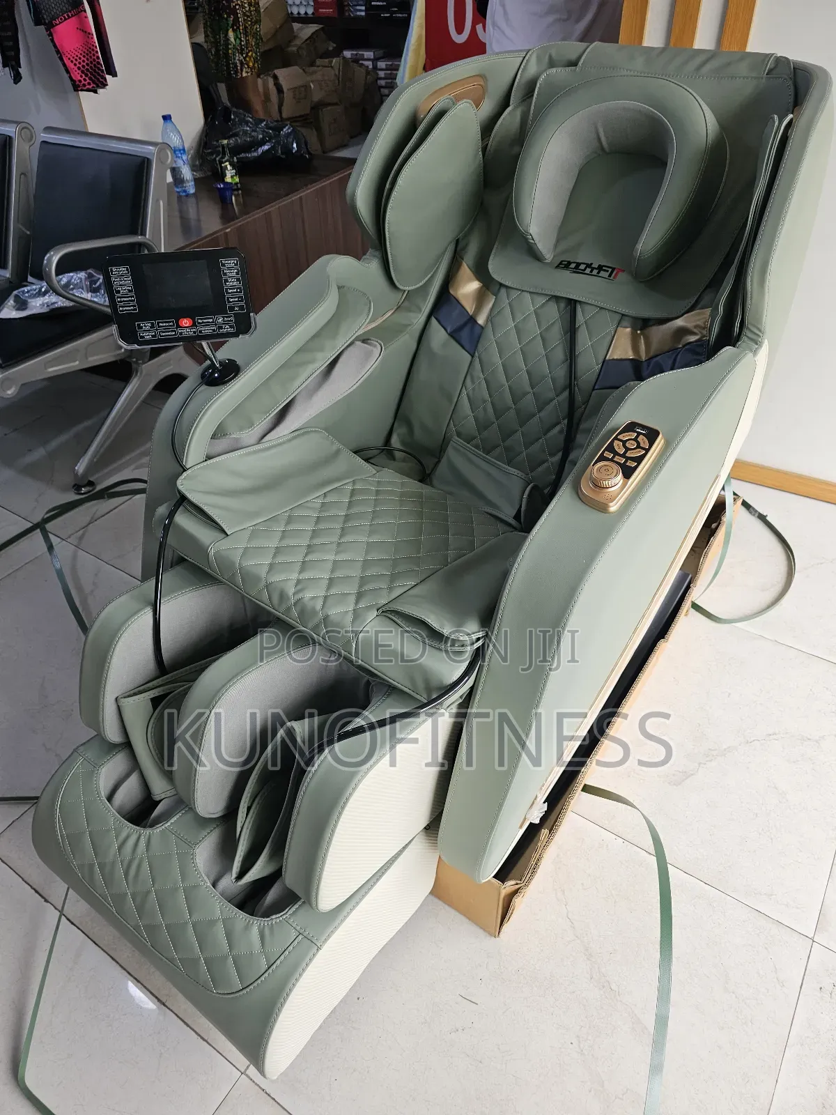 Investor-grade Massage Chair - For Business Owners