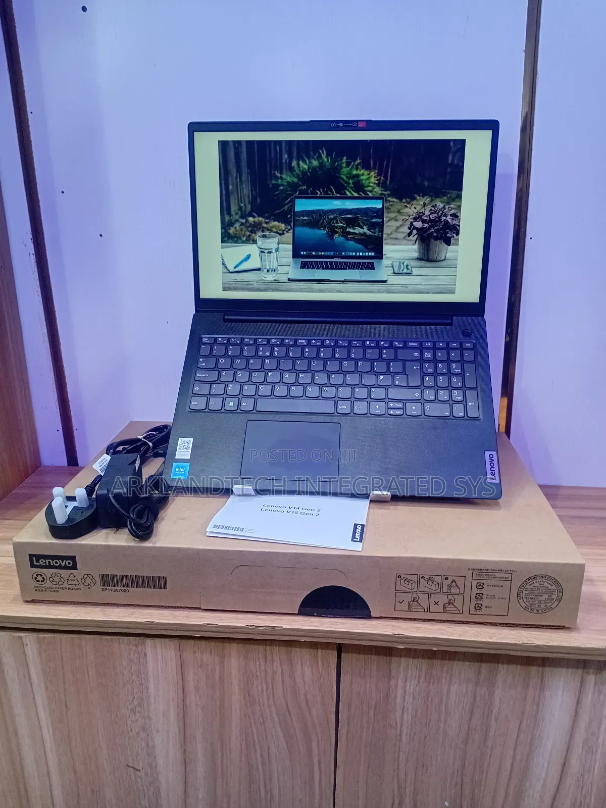New Laptop Lenovo IdeaPad 330S 8GB Intel Celeron SSD 256GB