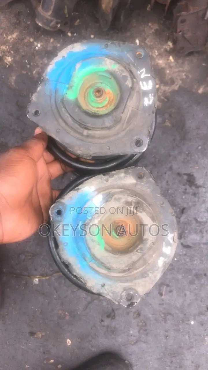 Front Shock Absorber for Nissan Sentra 2010-2015 Model