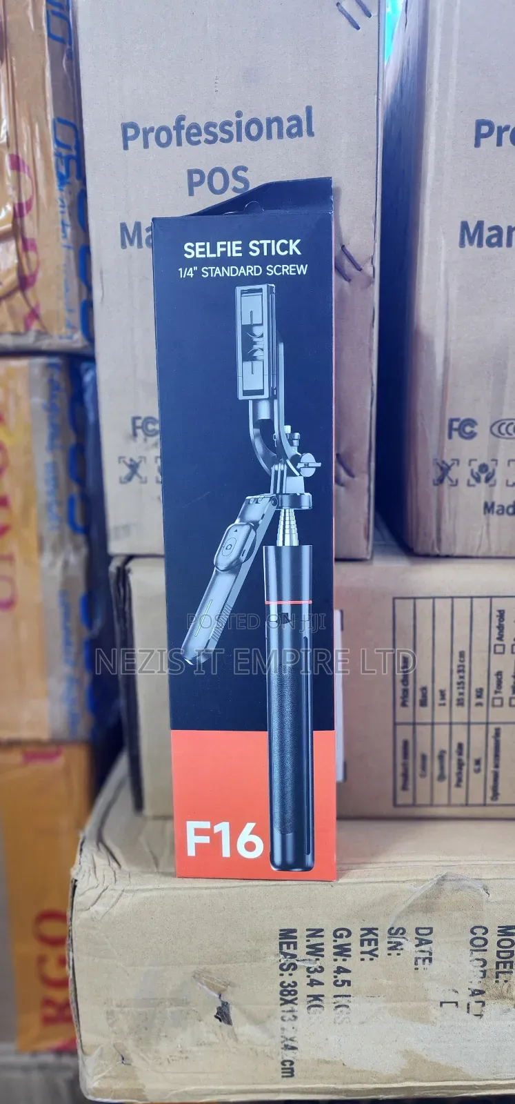 F16 Selfie Stick