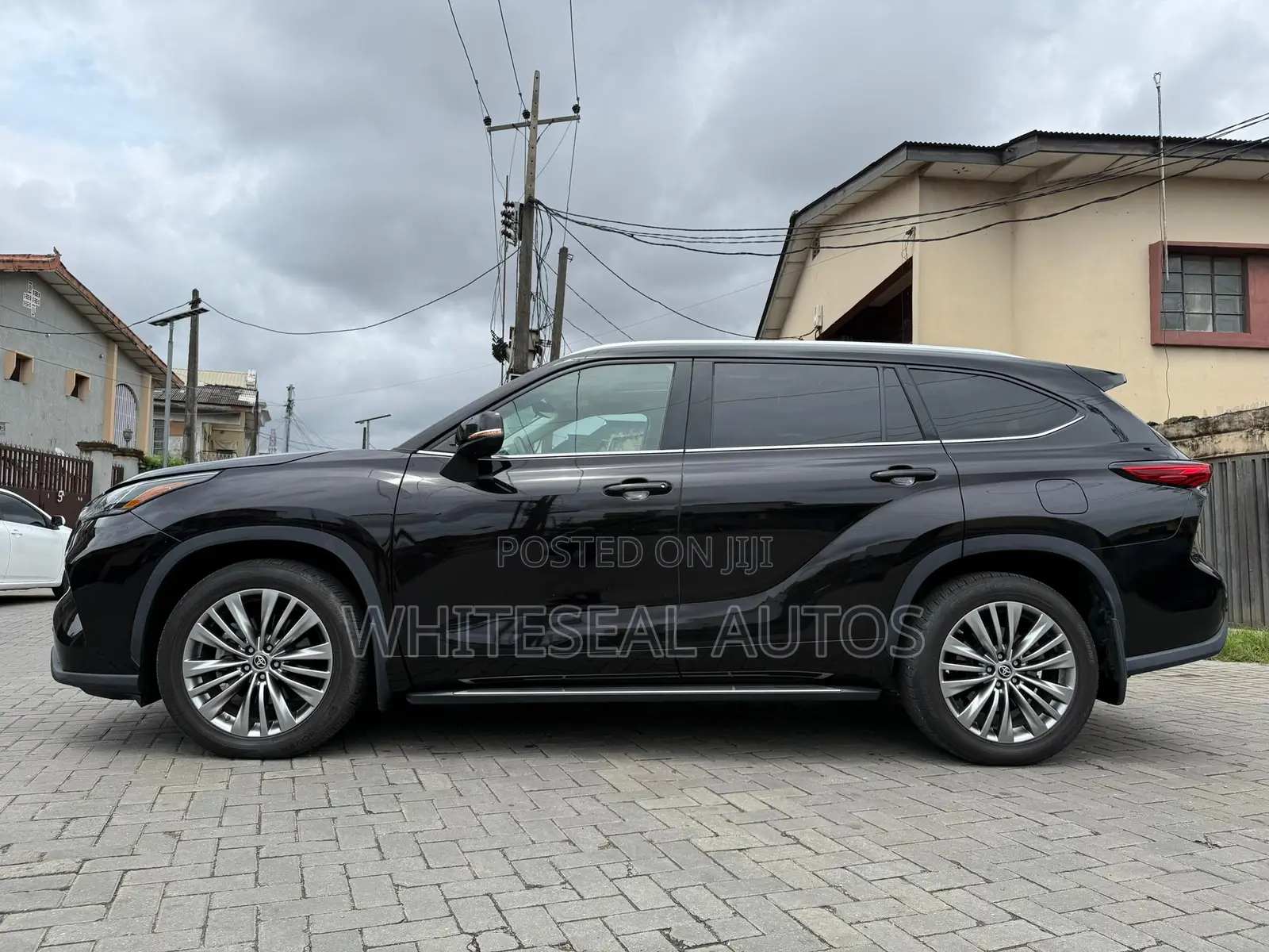 Toyota Highlander Platinum 2021 Black
