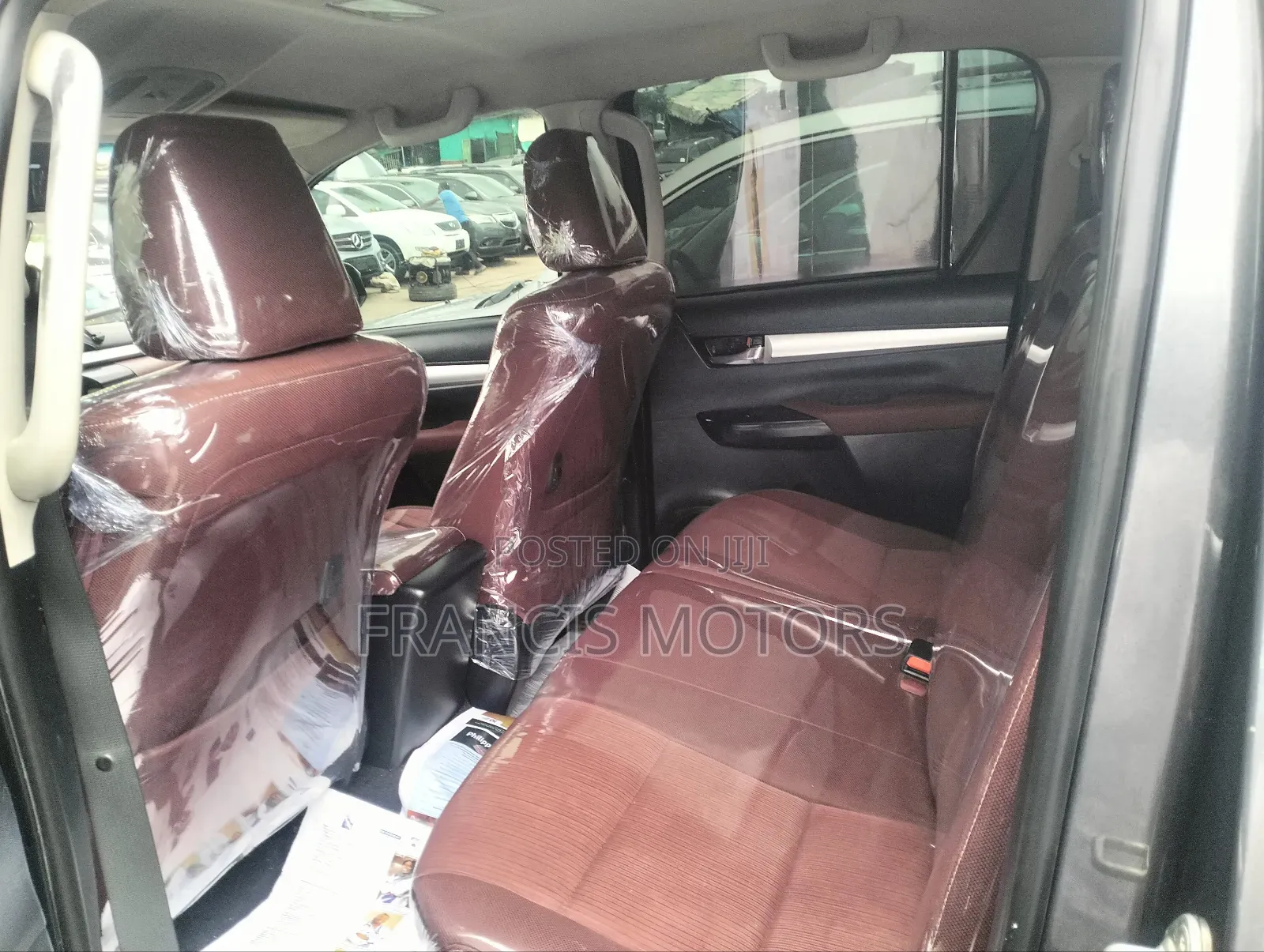 Toyota Hilux 2020 Gray