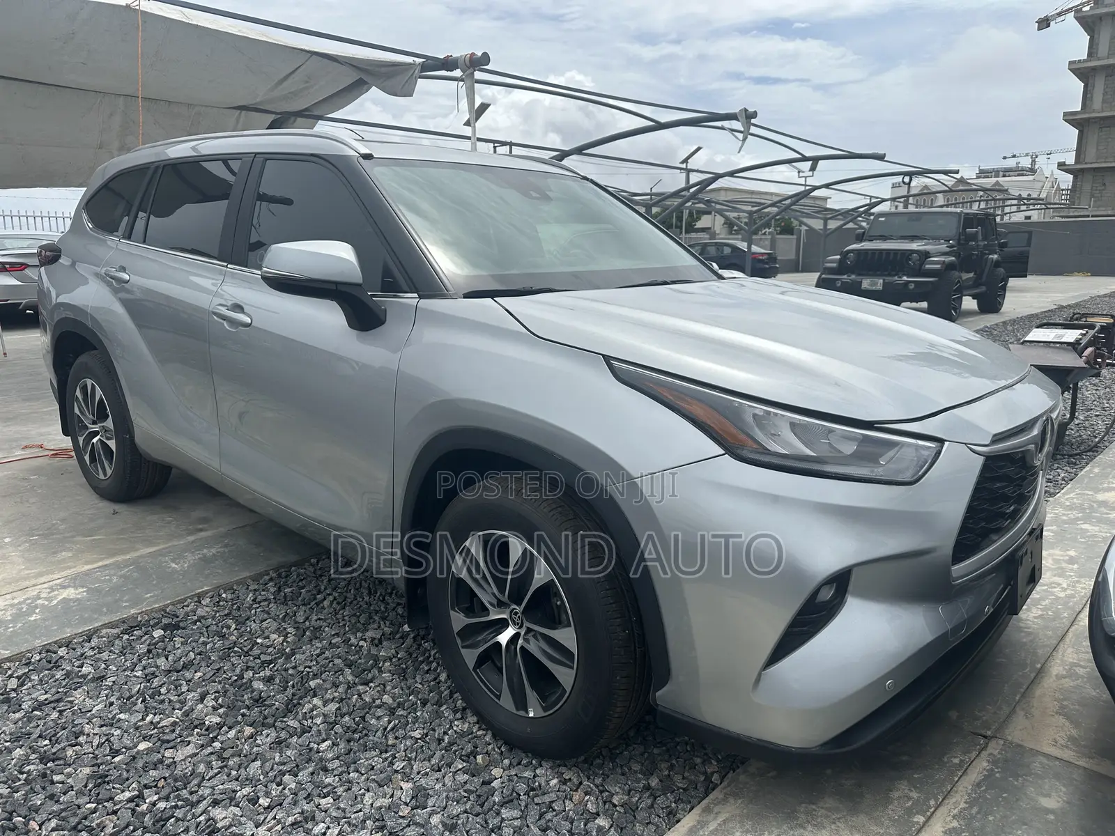 Toyota Highlander XLE AWD 2023 Silver