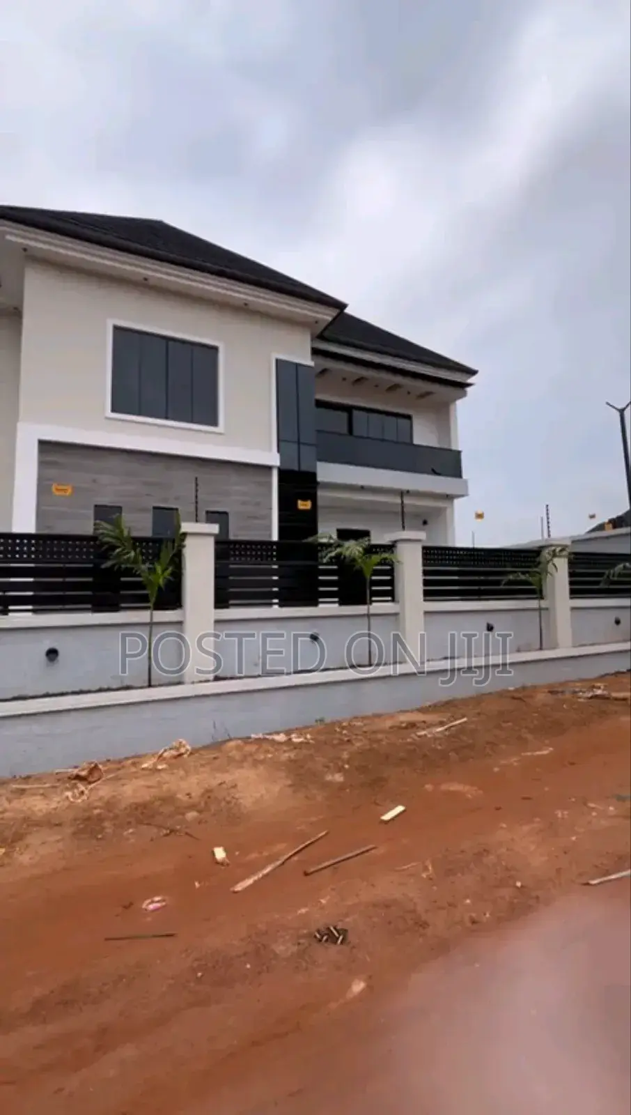 Furnished 5bdrm Duplex in Centenary City, Enugu for sale