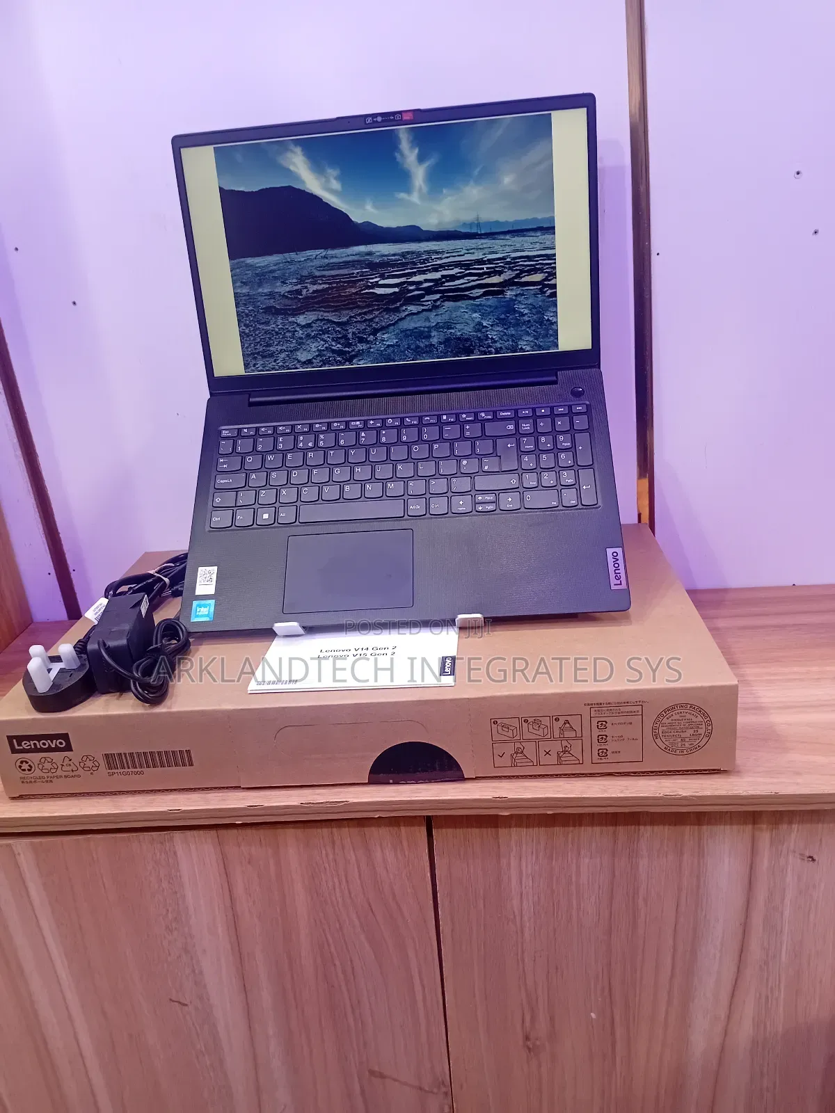 New Laptop Lenovo IdeaPad S10-3t 8GB Intel Celeron SSD 256GB