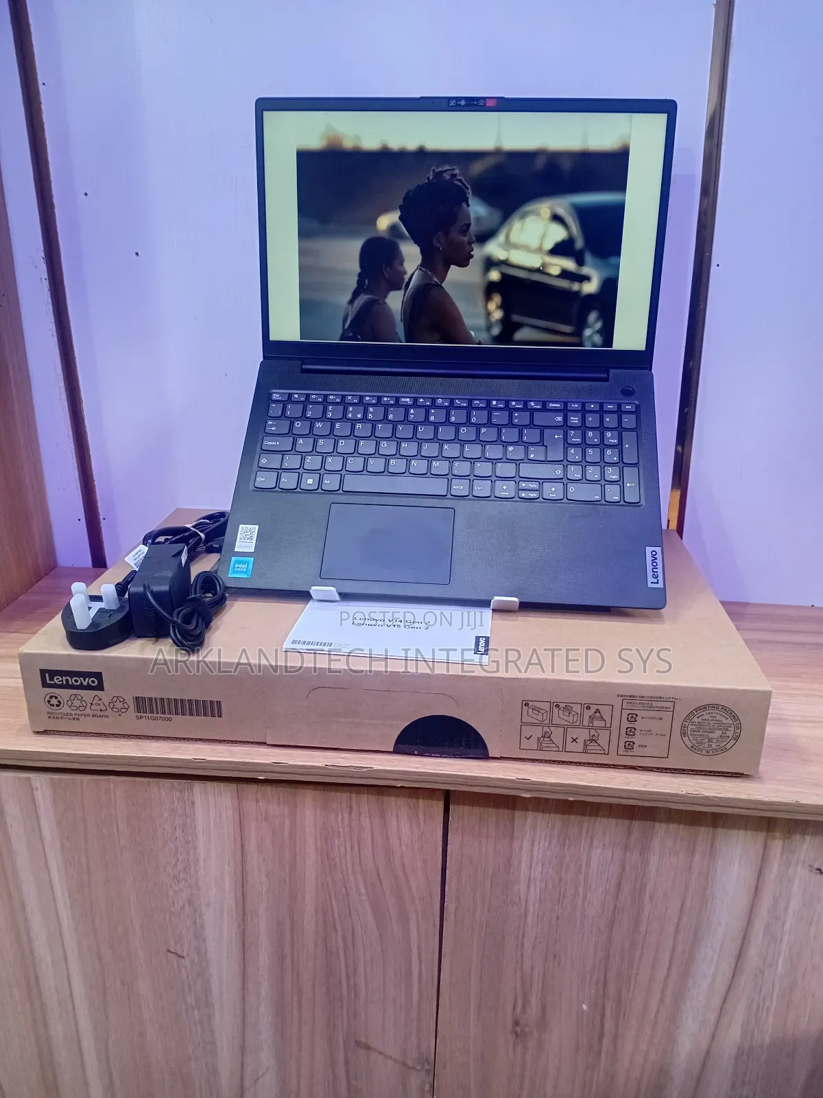 New Laptop Lenovo IdeaPad S10-3t 8GB Intel Celeron SSD 512GB