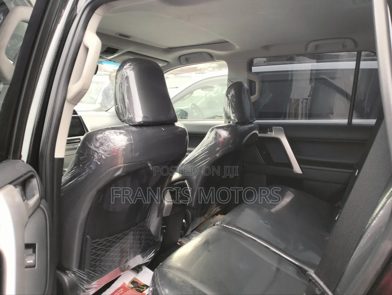 Toyota Land Cruiser Prado 2023 Black