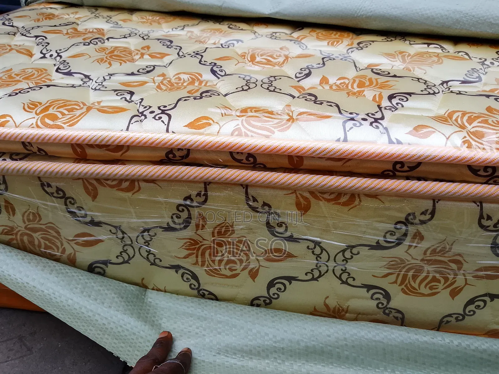 Order for Your 6x6 Korean Orthopedic With Spring Get 1 Fiber Pillow